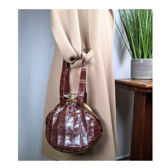 1930s 40s Rosenfeld alligator handbag with very unique bakelite clasp - Picture 3 of 11